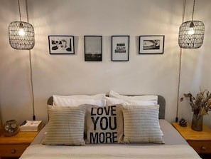 1 chambre, fer et planche à repasser, Wi-Fi, draps fournis