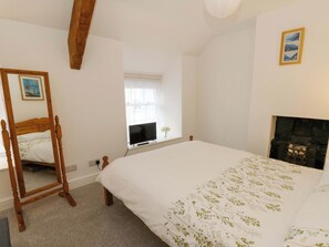 1 bedroom, individually decorated, individually furnished, free WiFi