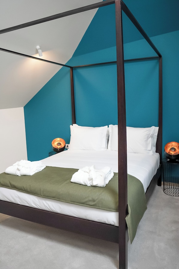 9 - Double Room | 1 phòng ngủ, bàn, truy cập Internet không dây miễn phí