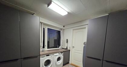 Modern 3BR Villa w/ Sauna, Garden & Fast WiFi – 1hr from Copenhagen