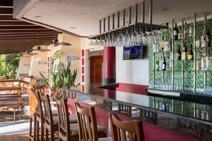 Bar (en el alojamiento)