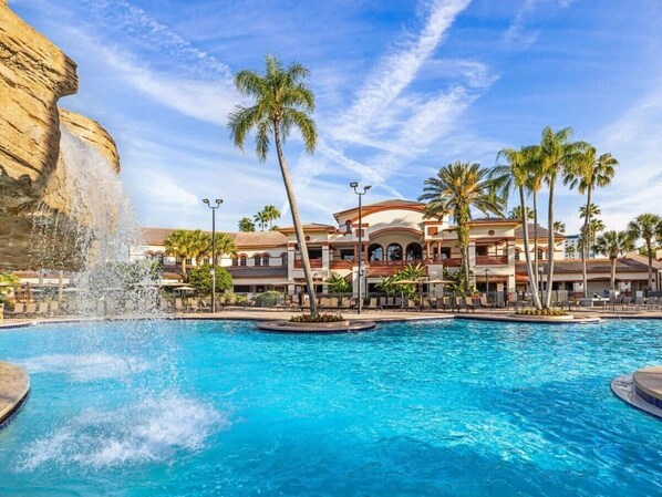 Outdoor pool, a heated pool