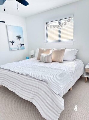 2 Schlafzimmer, Bügeleisen/Bügelbrett, kostenloses WLAN, Bettwäsche
