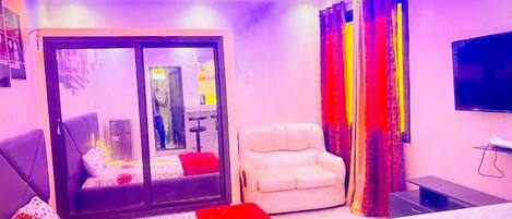 Deluxe Double Room | Soundproofing, iron/ironing board, free WiFi