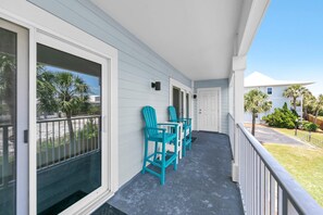 Leilighet, flere senger (Beachside Villas 1022) | Terrasse/patio