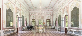 Stunning Venetian Villa, with pool, set in a private park in the Euganean Hills