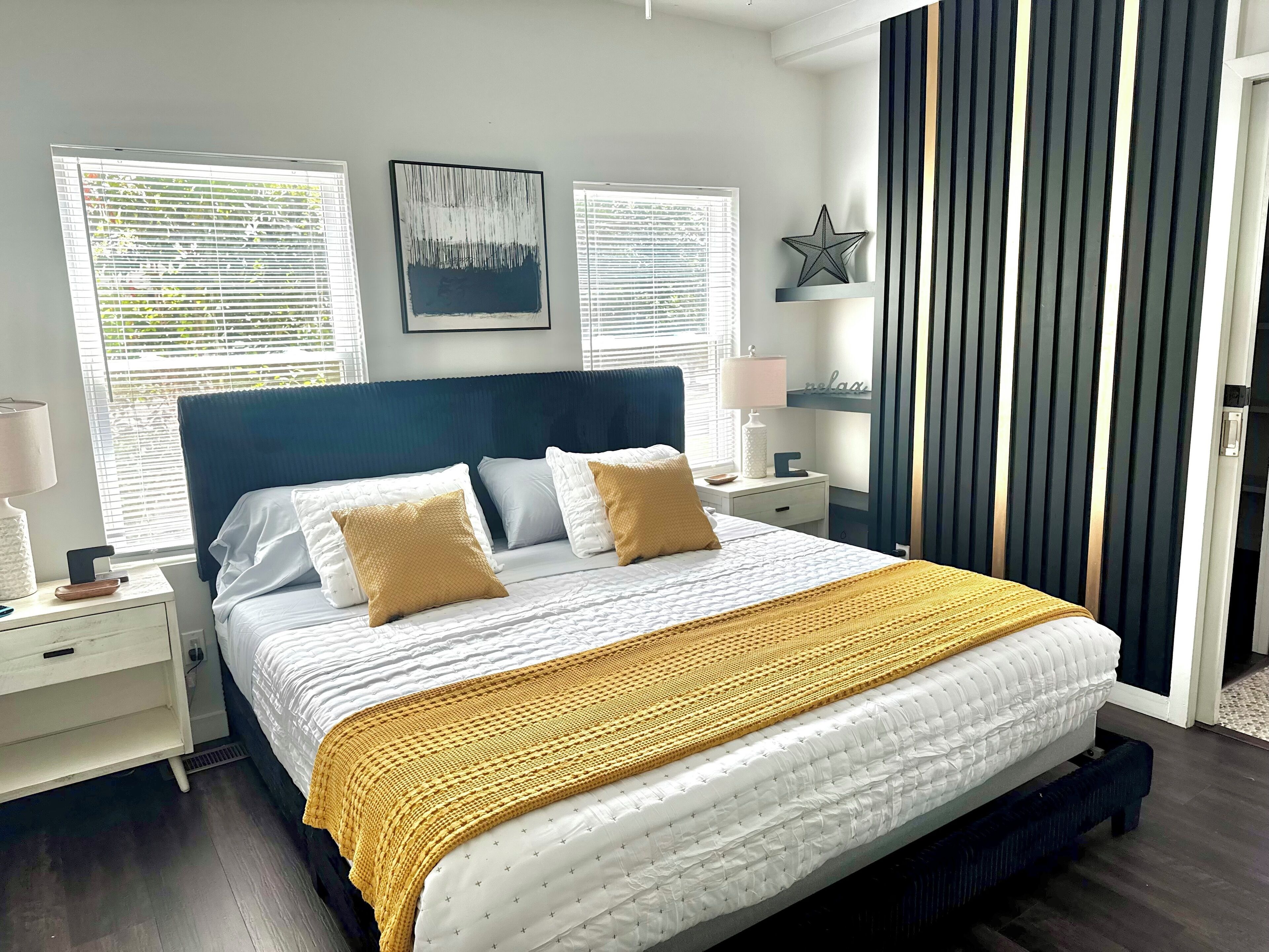 3 bedrooms, iron/ironing board, travel crib, free WiFi