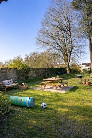 Outdoor dining - Your vacation home in Anjou - 10 people, garden, heritage and nature (Chemillé-en-Anjou)