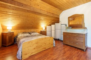 2 bedrooms, free WiFi