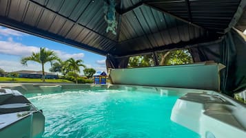 Idromassaggio all'aperto