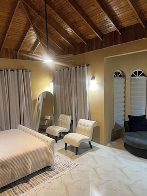 6 chambres, fer et planche à repasser, Wi-Fi