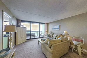 TV, DVD-spiller og bordtennis