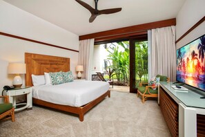 Condo (6 Bedrooms) | 6 bedrooms, laptop workspace, iron/ironing board, bed sheets