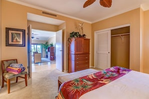 Condo (3 Bedrooms) | 3 bedrooms, laptop workspace, iron/ironing board, bed sheets
