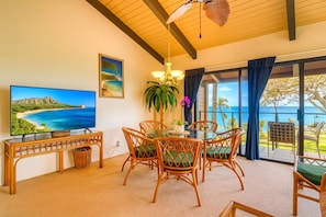 Condo (4 Bedrooms) | Dining