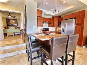 Condo (5 Bedrooms) | Private kitchen | Microwave, oven, dishwasher, coffee/tea maker