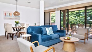Kondominium (Multiple Bedrooms) | Ruang keluarga