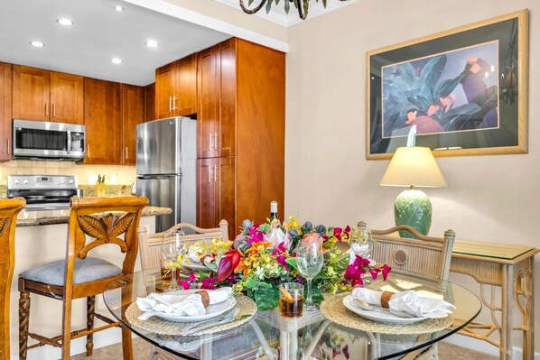 Condo (Multiple Bedrooms) | Dining
