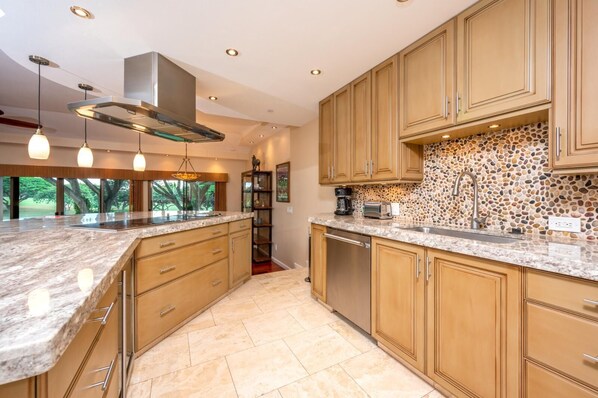 Condo (Multiple Bedrooms) | Private kitchen | Microwave, oven, dishwasher, coffee/tea maker