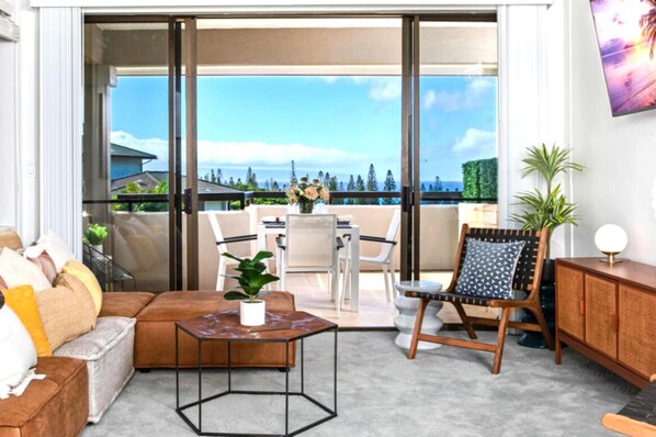 Condo (2 Bedrooms) | Living room