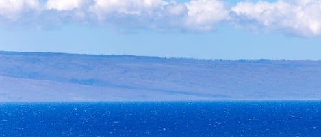 Condo (3 Bedrooms) | Front of property