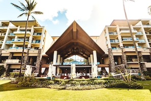 Condo (6 Bedrooms) | Property entrance