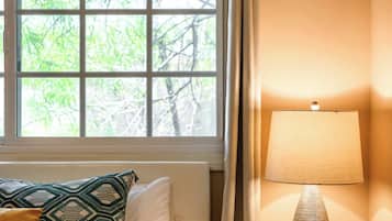 4 bedrooms, free WiFi