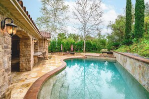 Alberca al aire libre 