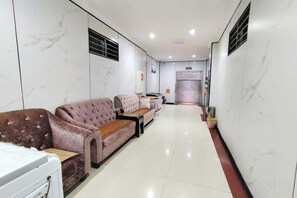 Unclassified image, 5 of 17, button - Fengyuan Hotel (Hengyang Jiefang Road Shigu Academy) (Hengyang)