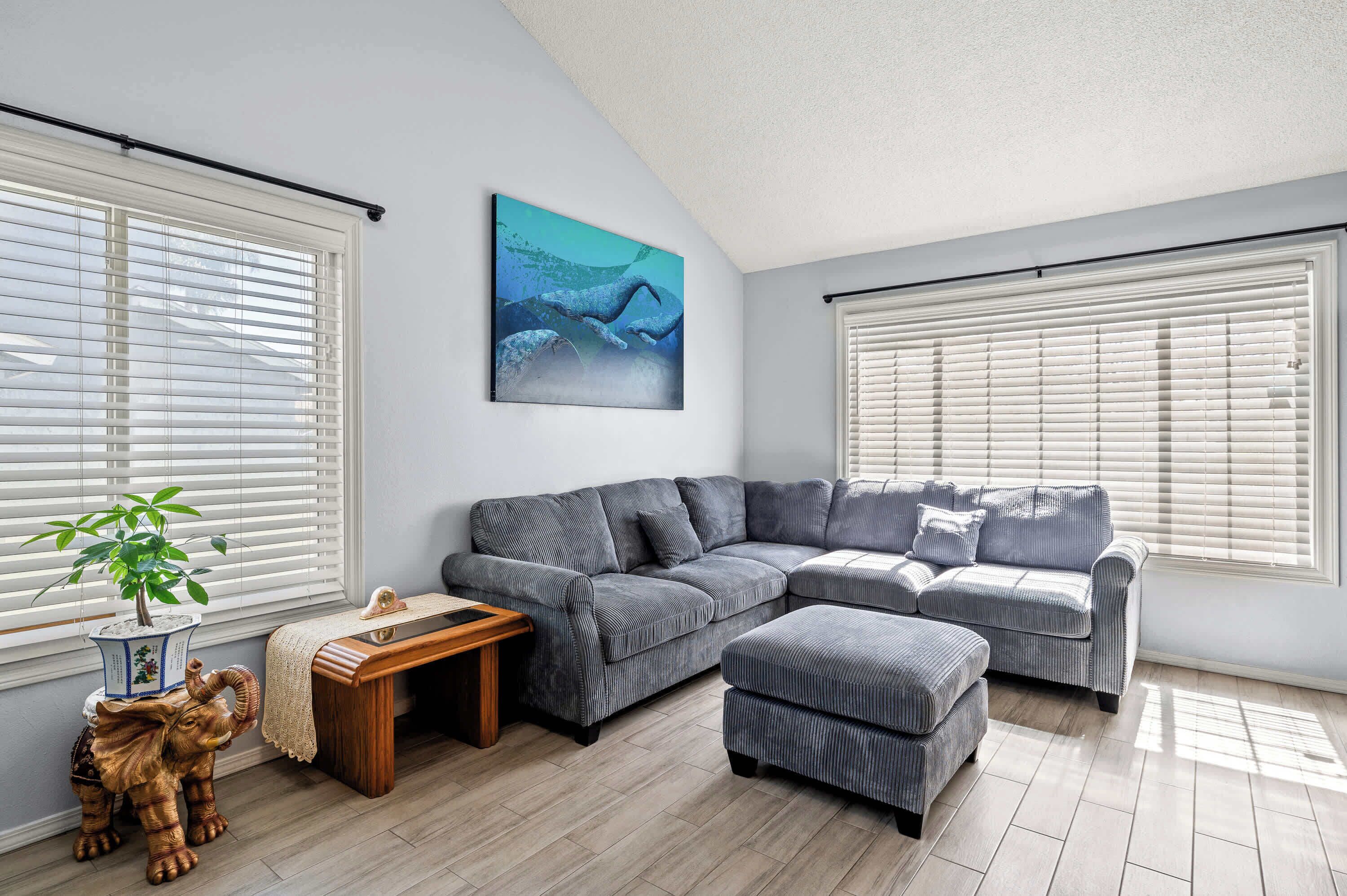 House, Multiple Beds, Patio, Garden View (1477 Ontario) | Living area | 42-inch flat-screen TV with digital channels, fireplace