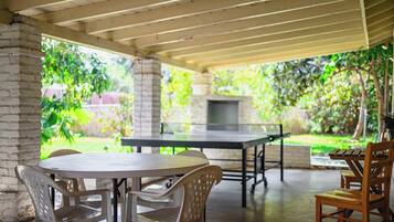 House, Multiple Beds, Patio, Garden View (481-2 Pasadena) | Outdoor dining