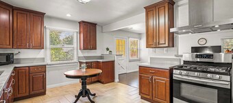 Spacious Retreat w Large Kitchen & Outdoor Patio