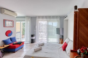 1 sovrum, strykjärn/strykbräda, gratis wi-fi och sängkläder