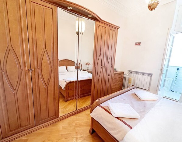 1 bedroom, iron/ironing board, WiFi, bed sheets