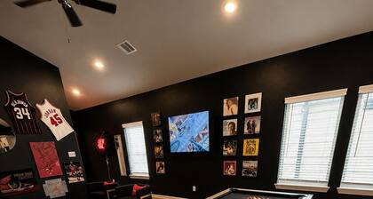 Hypebeast VIP Lounge w/ Private Sauna- Event Space
