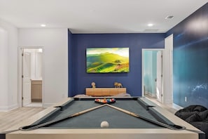 Maison, Plusieurs lits, accès à la piscine, vue sur la piscine (4041SB Sonoma) | Salle de jeux