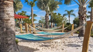 Property grounds - Luxurious Windsor Cay Villa Private Pool, Epic Game Room & Minutes to Disney! (Clermont)