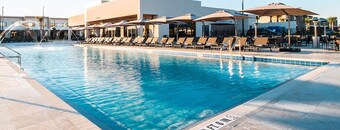 Chic Disney Villa Stunning Patio, Resort Amenities & Minutes From Parks