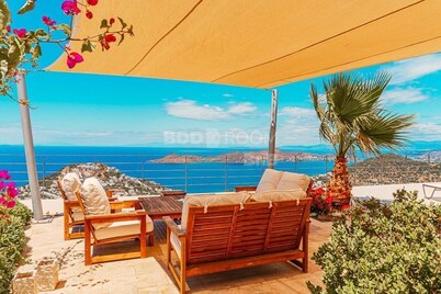 Aegean Sea View Villa • Panoramic Bliss
