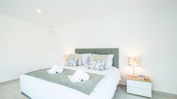 3 habitaciones, tabla de planchar con plancha y wifi gratis