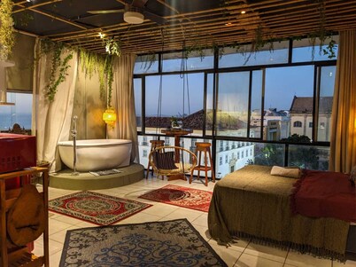 Lux Loft Historic Center