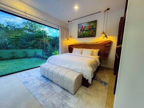 10 habitaciones y caja de seguridad en la habitación 