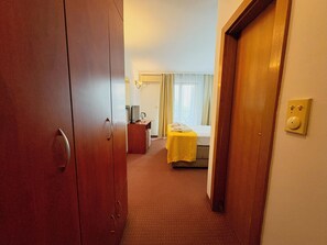 Classic Double Room, Balcony, City View