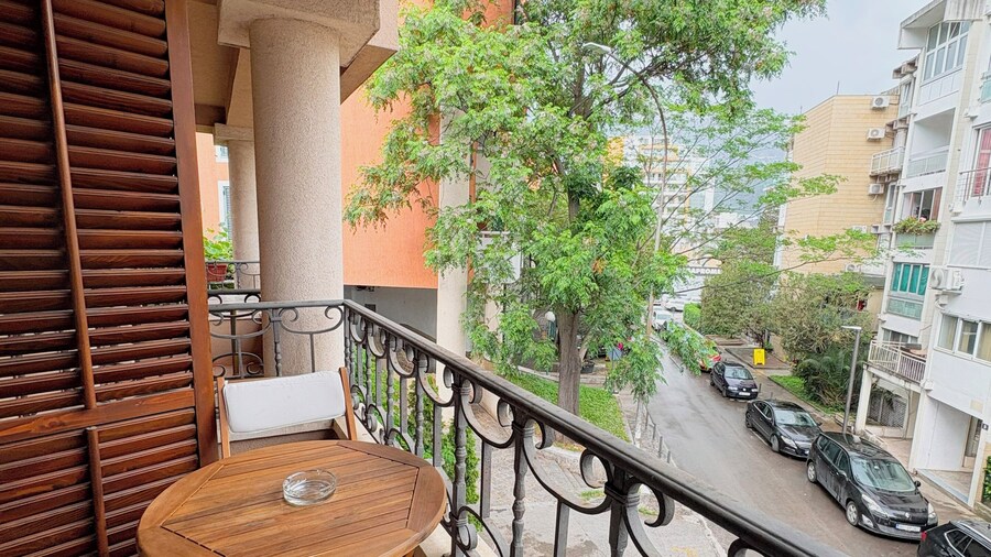 Central Hotel & Restaurant