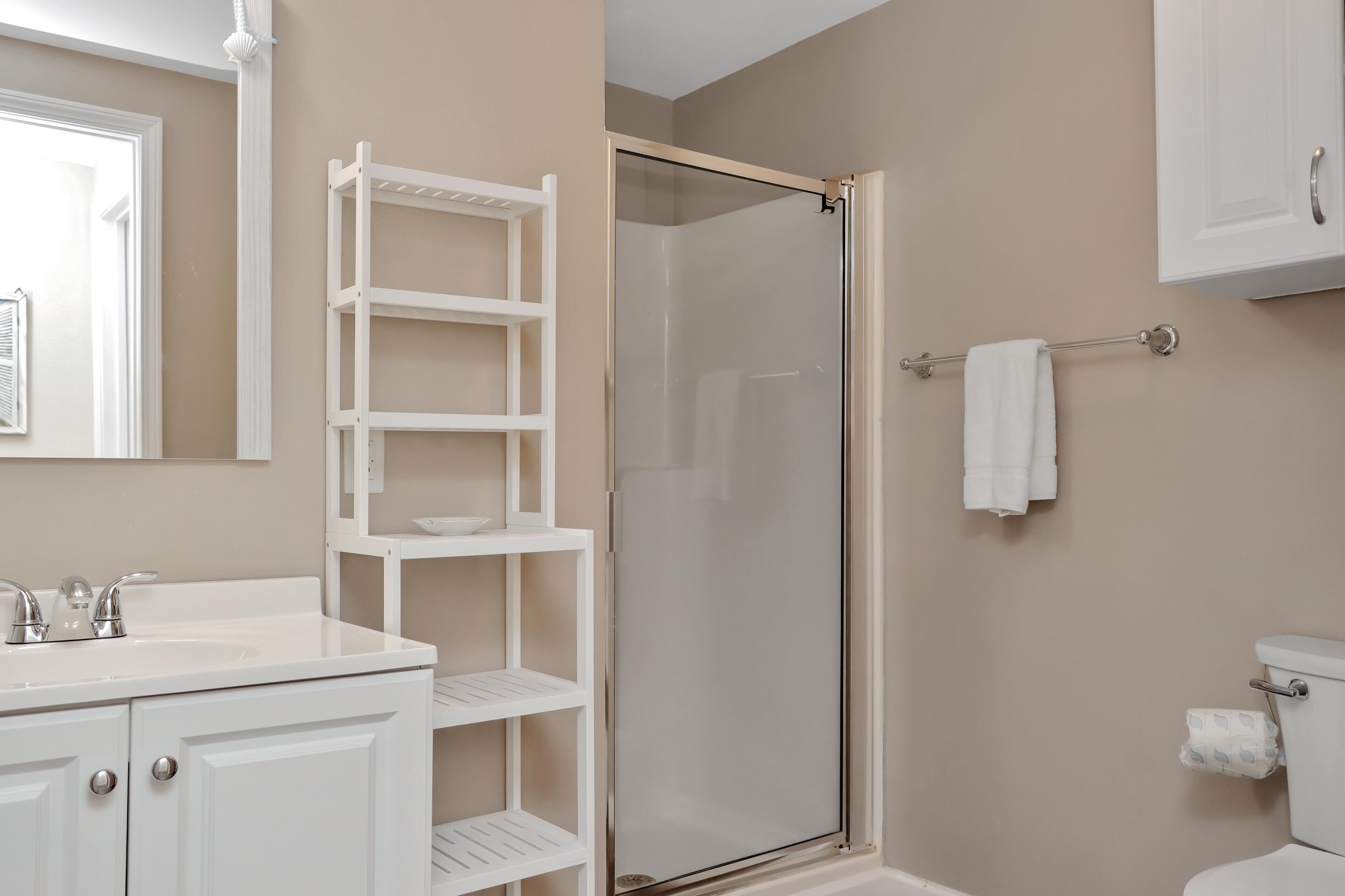 コンドミニアム ベッド (複数台) (Club at Mexico Beach 1A) | バスルーム