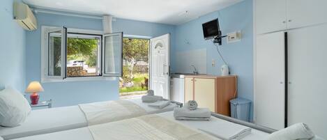 2 bedrooms, free WiFi, bed sheets