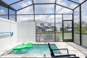 Apartment | 4 bedrooms, Internet