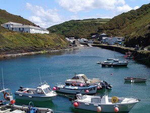 Marina - Tremorla (Boscastle)
