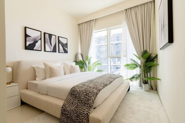 2 عدّة غرف نوم وخزنة داخل الغرفة ومكواة/لوح كي وواي فاي مجانًا