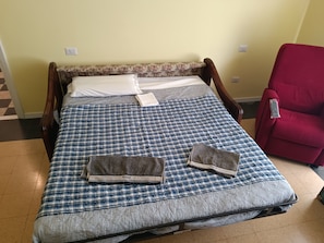 1 chambre, Wi-Fi gratuit, draps fournis
